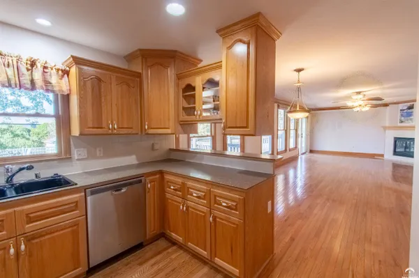 $550,000 | 1215 Hacienda Lane, Lawrence, KS 66049