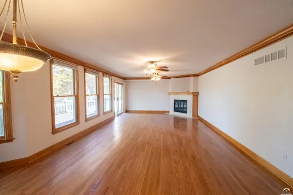 $550,000 | 1215 Hacienda Lane, Lawrence, KS 66049
