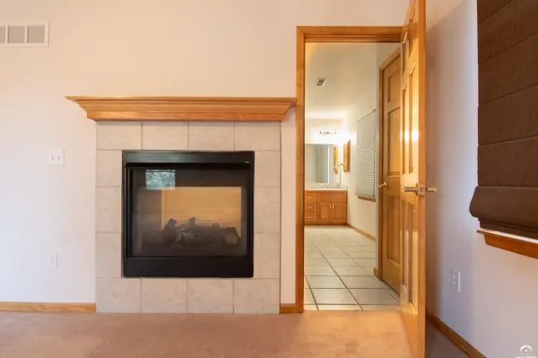 $550,000 | 1215 Hacienda Lane, Lawrence, KS 66049