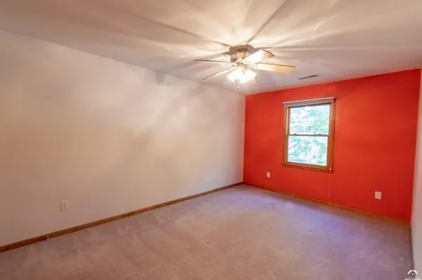 $550,000 | 1215 Hacienda Lane, Lawrence, KS 66049