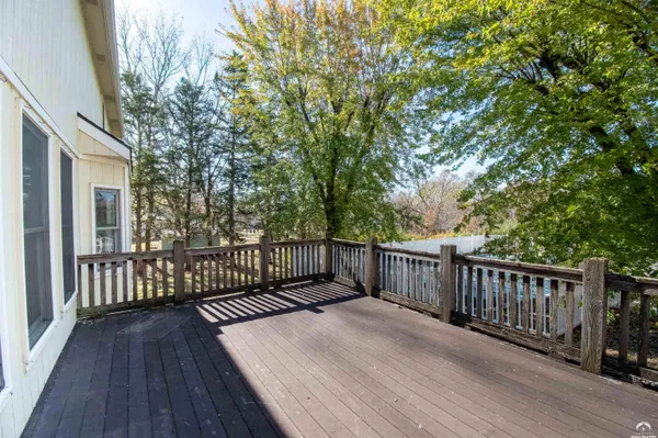 $550,000 | 1215 Hacienda Lane, Lawrence, KS 66049