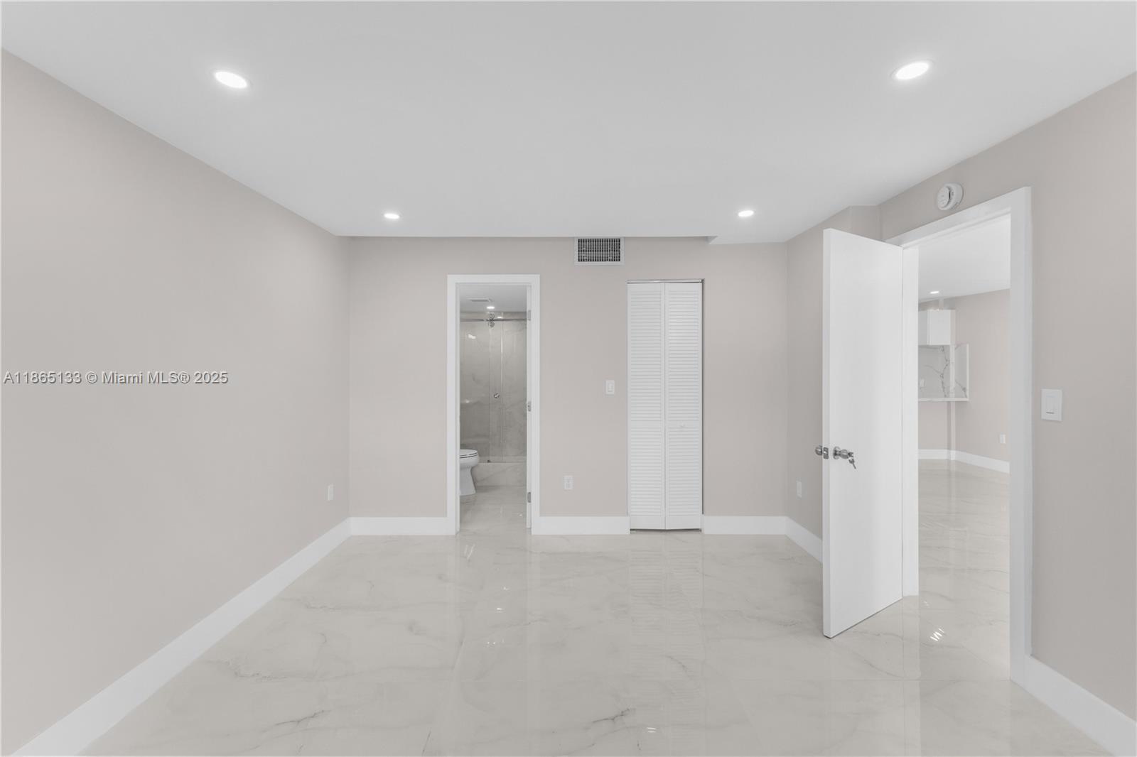 1331 Lincoln Road, Unit 1302 Miami Beach, FL 33139 - Photo 14 of 40 a view of an empty room