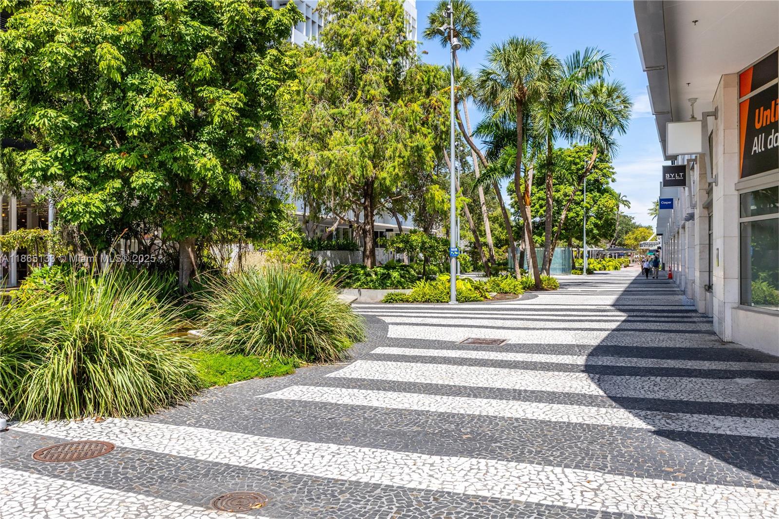 1331 Lincoln Road, Unit 1302 Miami Beach, FL 33139 - Photo 15 of 40 a view of park along with trees
