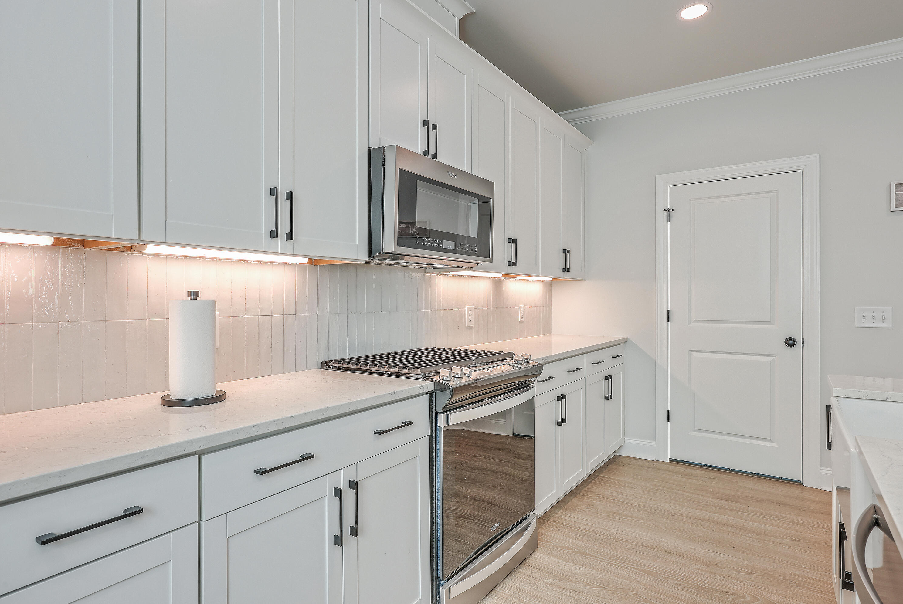 1225 Crooked Oak Road Charleston, SC 29492 - Photo 12 of 32 Kitchen