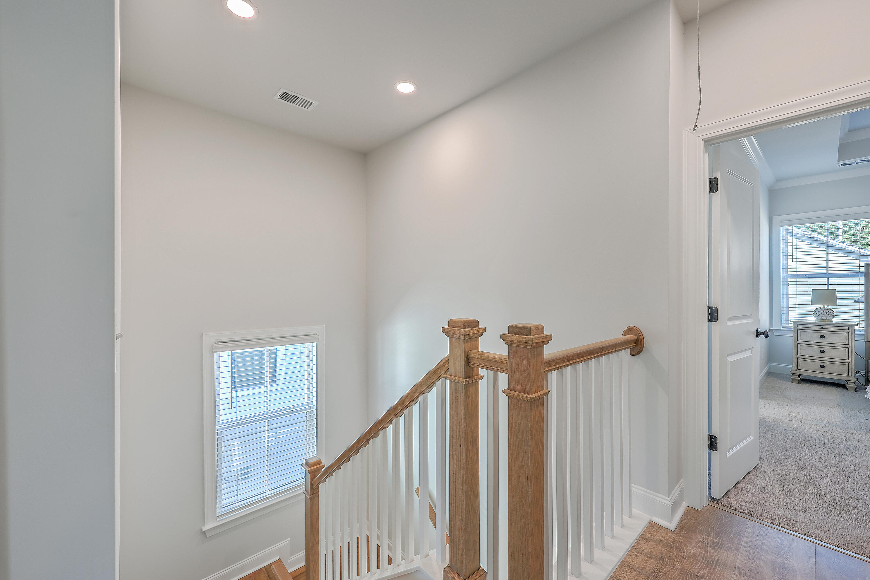 1225 Crooked Oak Road Charleston, SC 29492 - Photo 25 of 32 Landing