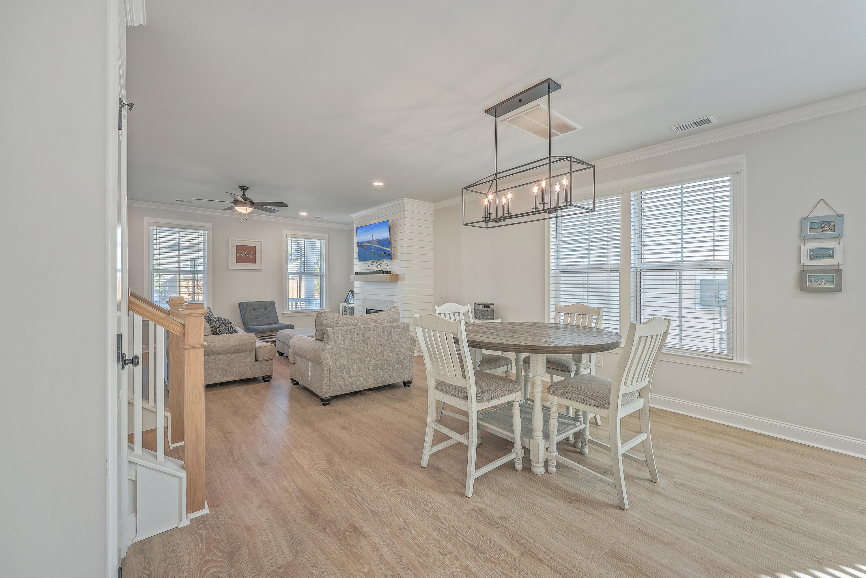 1225 Crooked Oak Road Charleston, SC 29492 - Photo 9 of 32 Dining Nook