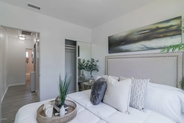 $1,499 | 1649 East Oak Street, Unit 8, Phoenix, AZ 85006