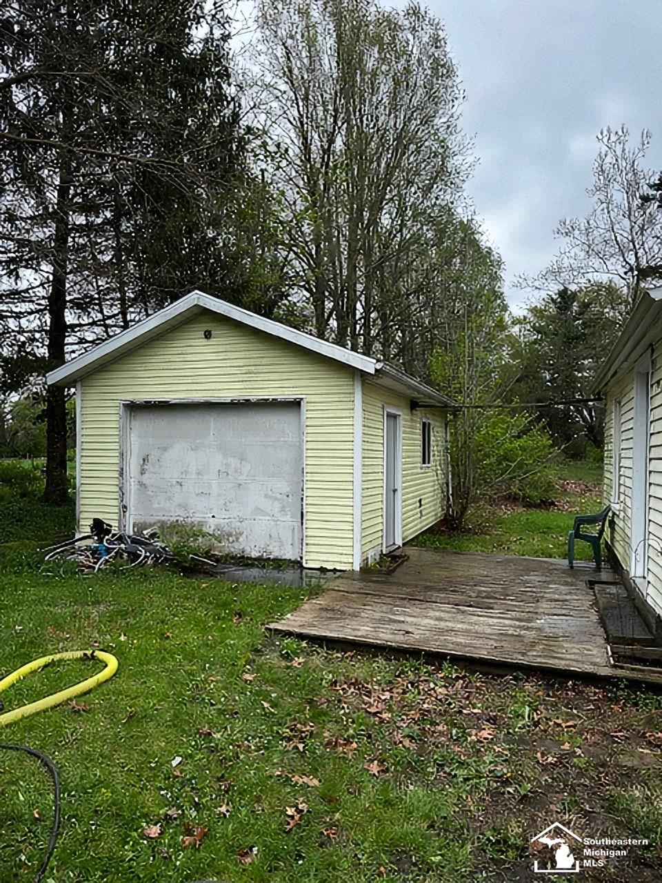 12933 Lulu Road Ida, MI 48140 - Photo 5 of 17
