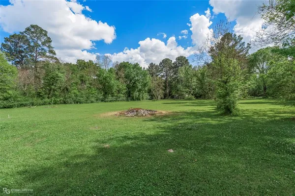$225,000 | 5725 Harper Road, Keithville, LA 71047