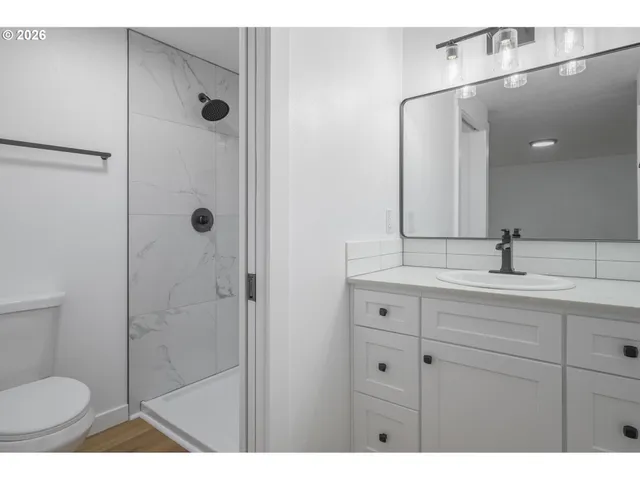 $465,000 | 161 Lynnbrook Drive, Eugene, OR 97404