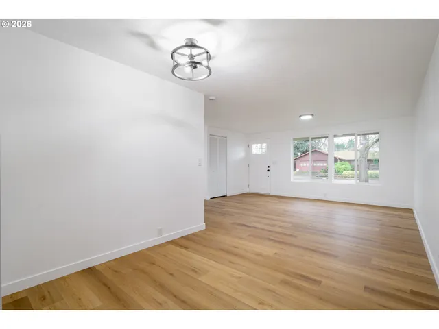 $465,000 | 161 Lynnbrook Drive, Eugene, OR 97404