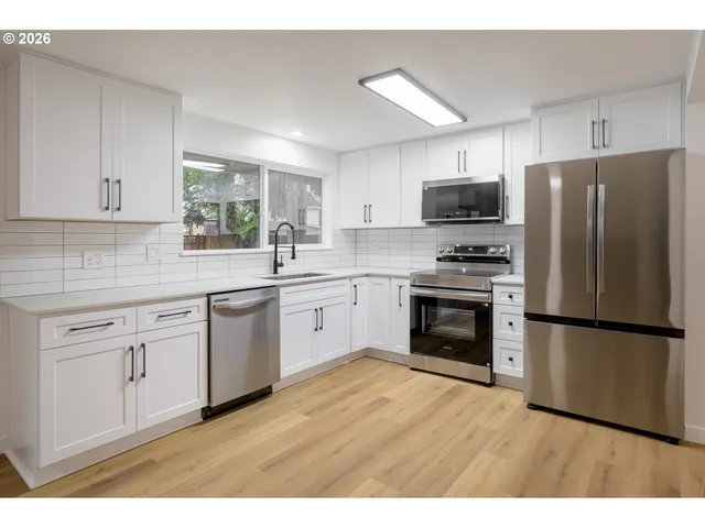 $465,000 | 161 Lynnbrook Drive, Eugene, OR 97404