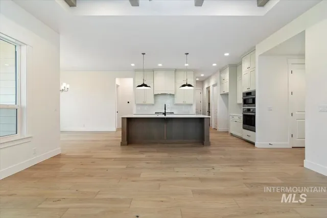 $649,880 | 105 South Sunniva Avenue, Kuna, ID 83634