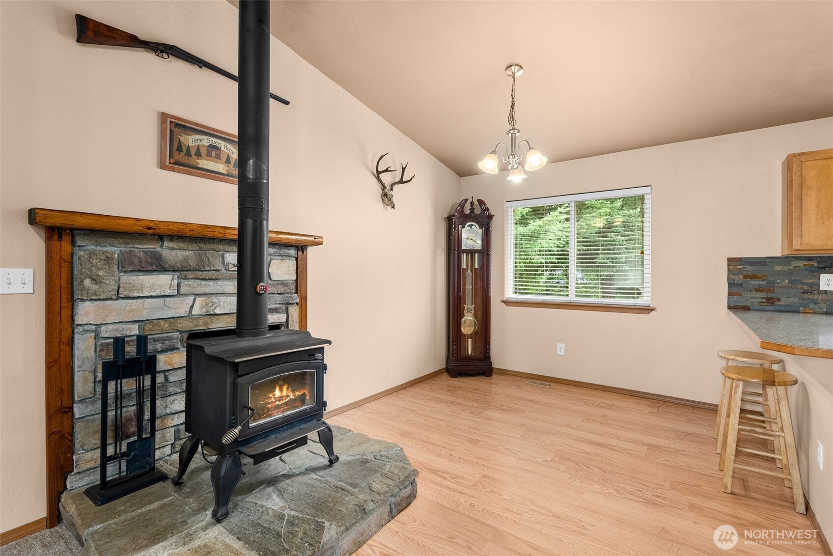 14628 Vail Cut Off Road Southeast Rainier, WA 98576 - Photo 15 of 37