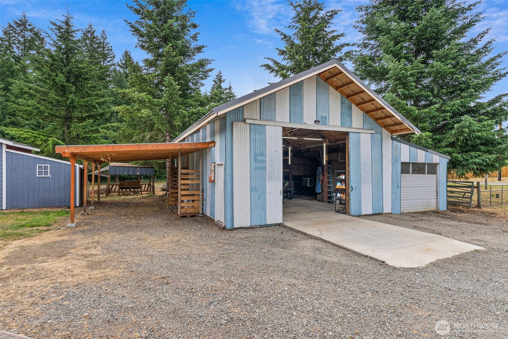 14628 Vail Cut Off Road Southeast Rainier, WA 98576 - Photo 36 of 37