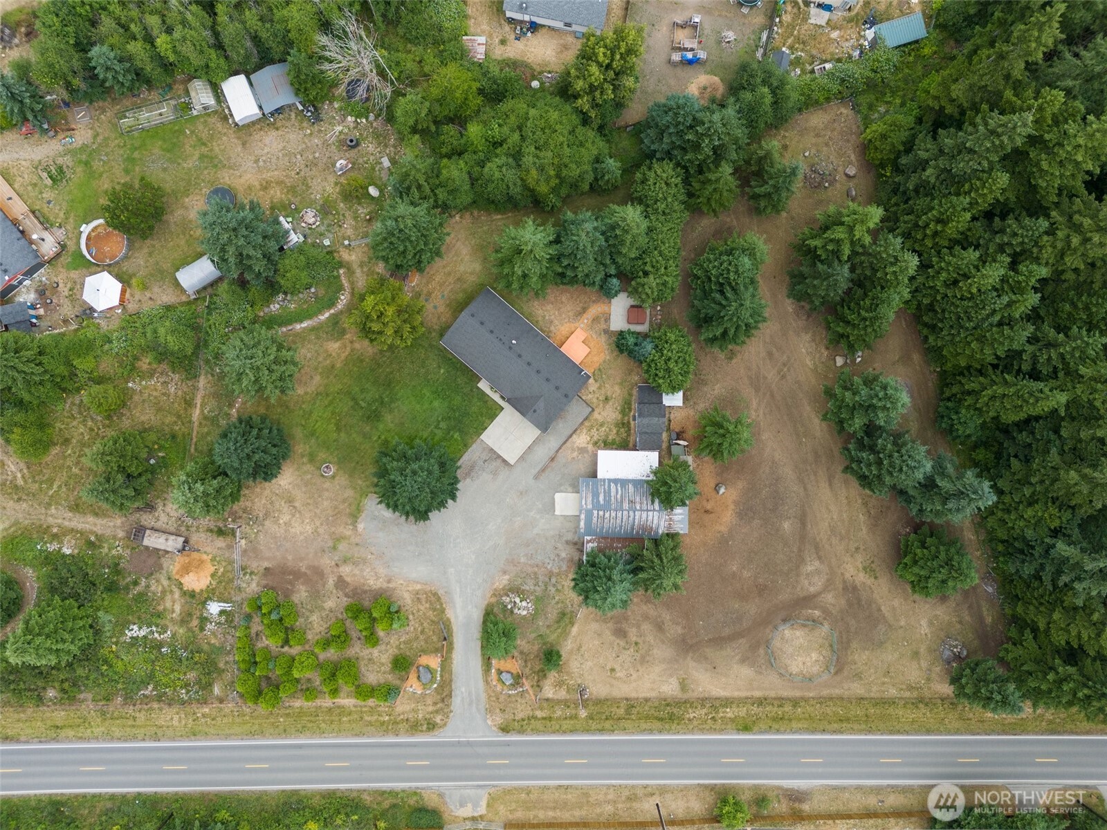 14628 Vail Cut Off Road Southeast Rainier, WA 98576 - Photo 6 of 37