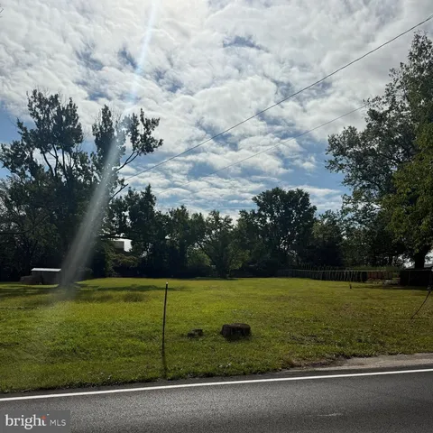 a view of a golf course with a garden