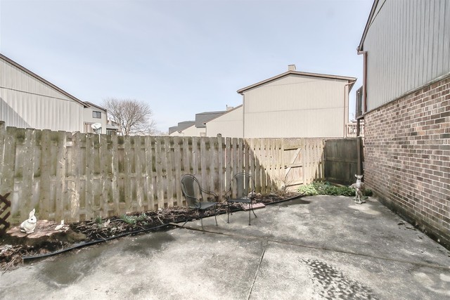 732 High Ridge Road Roselle, IL 60172 - Photo 22 of 25