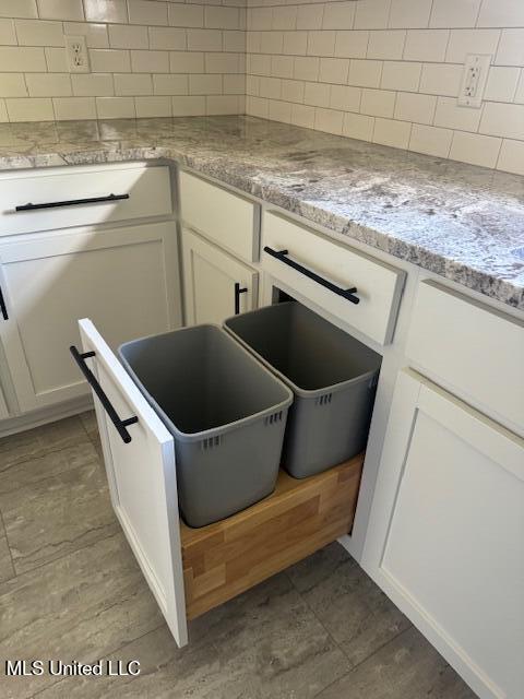 218 Lower Woodville Road Natchez, MS 39120 - Photo 11 of 29 HIDDEN TRASH BIN