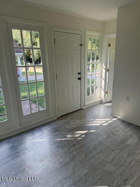 218 Lower Woodville Road Natchez, MS 39120 - Photo 17 of 29 LAUNDRY ROOM