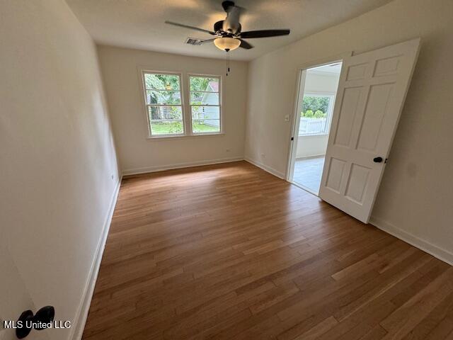 218 Lower Woodville Road Natchez, MS 39120 - Photo 22 of 29 BEDROOM