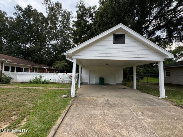218 Lower Woodville Road Natchez, MS 39120 - Photo 27 of 29 CARPORT