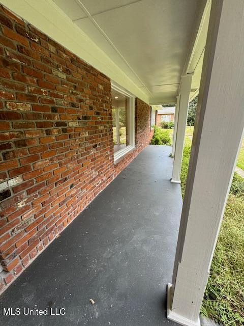 218 Lower Woodville Road Natchez, MS 39120 - Photo 28 of 29 FRONT PORCH