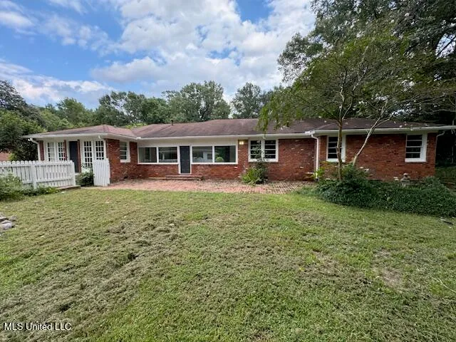 $297,000 | 218 Lower Woodville Road, Natchez, MS 39120