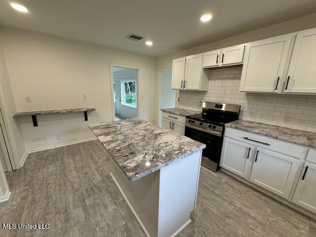 218 Lower Woodville Road Natchez, MS 39120 - Photo 8 of 29 KITCHEN