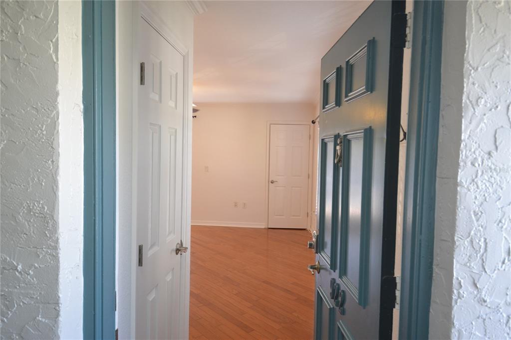 718 Lyndhurst Street, Unit 922 Dunedin, FL 34698 - Photo 9 of 39