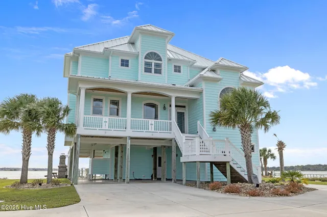 $2,395,000 | 389 Live Oak Road, Newport, NC 28570