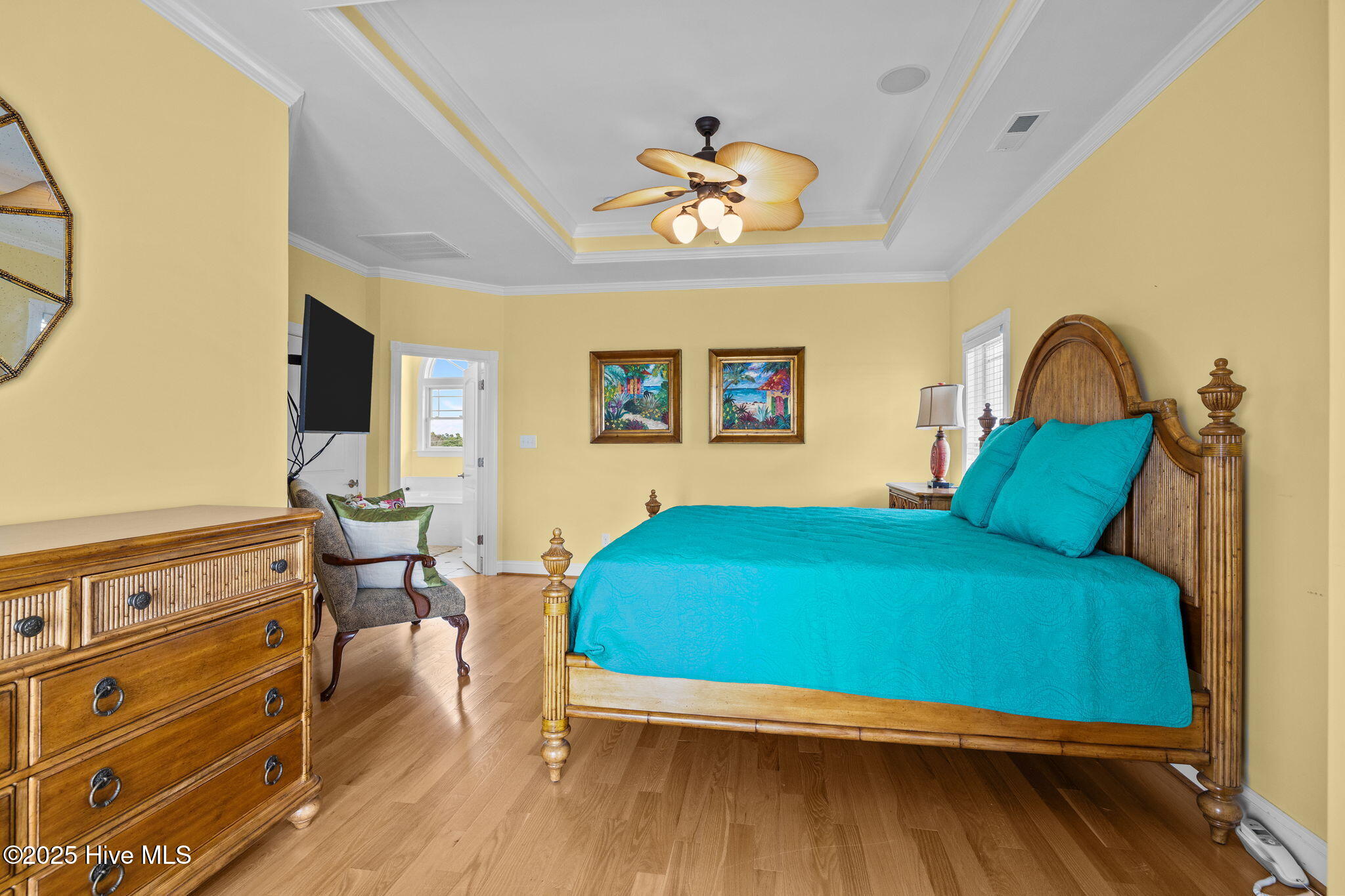 389 Live Oak Road Newport, NC 28570 - Photo 29 of 52 25 Master suite on 3rd floor