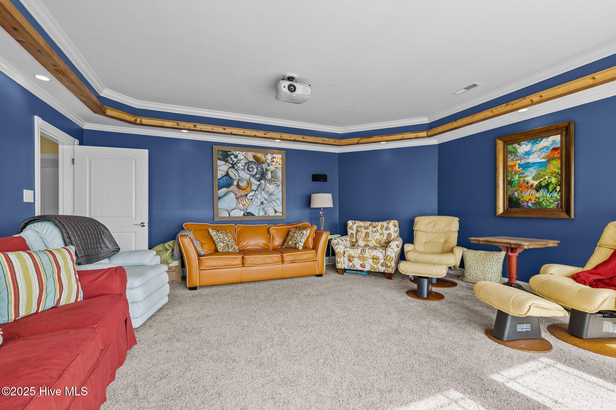 389 Live Oak Road Newport, NC 28570 - Photo 37 of 52 33 Large theatre room with VIEWS on