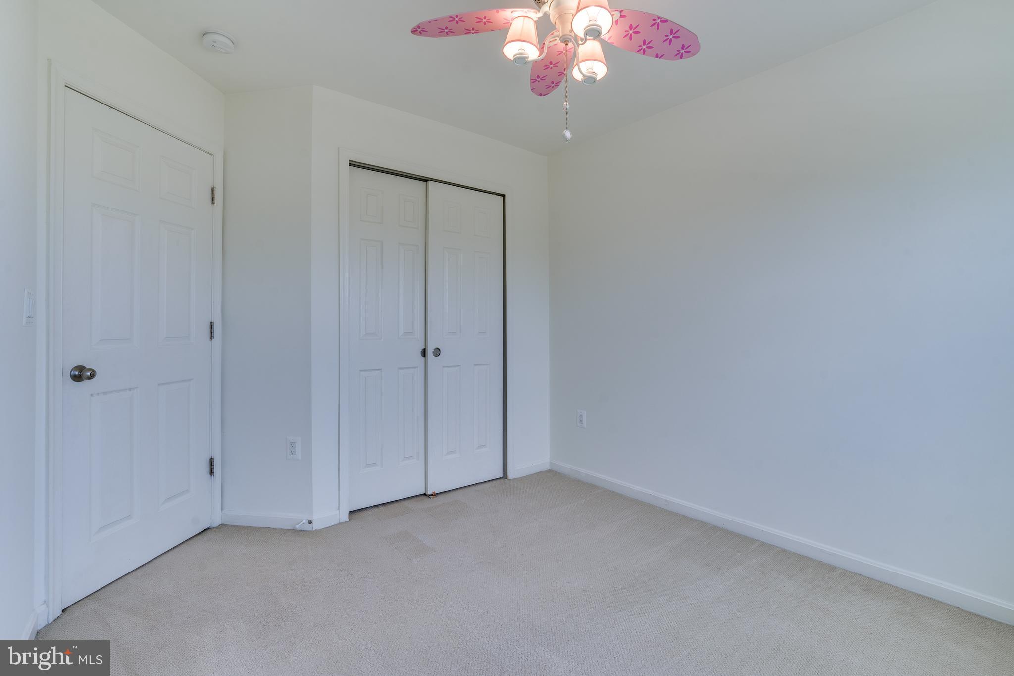 25672 Pleasant Valley Road Chantilly, VA 20152 - Photo 31 of 70 Gallery Image 31