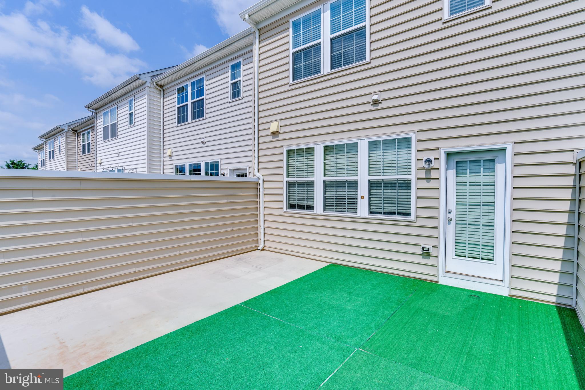 25672 Pleasant Valley Road Chantilly, VA 20152 - Photo 39 of 70 Gallery Image 39
