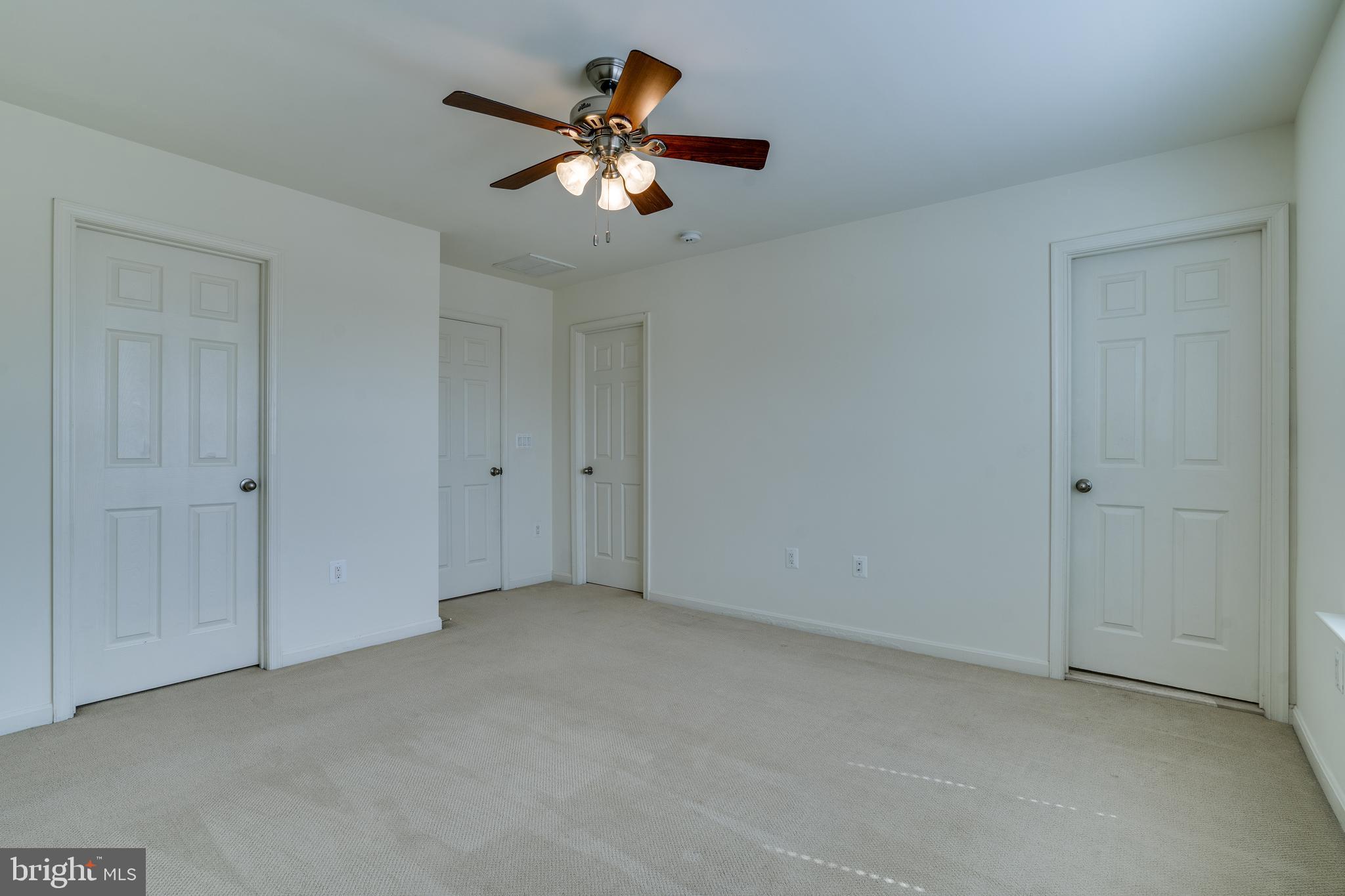 25672 Pleasant Valley Road Chantilly, VA 20152 - Photo 56 of 70 Gallery Image 56