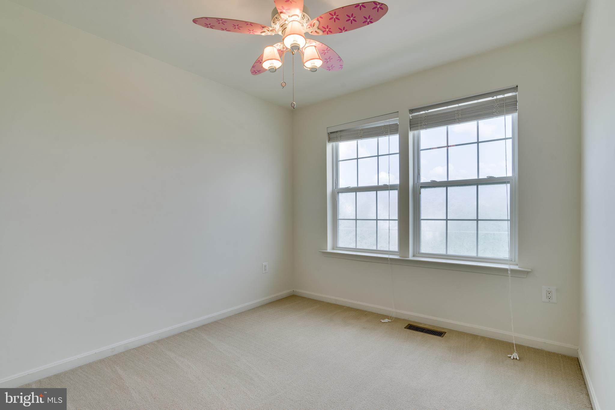 25672 Pleasant Valley Road Chantilly, VA 20152 - Photo 57 of 70 Gallery Image 57