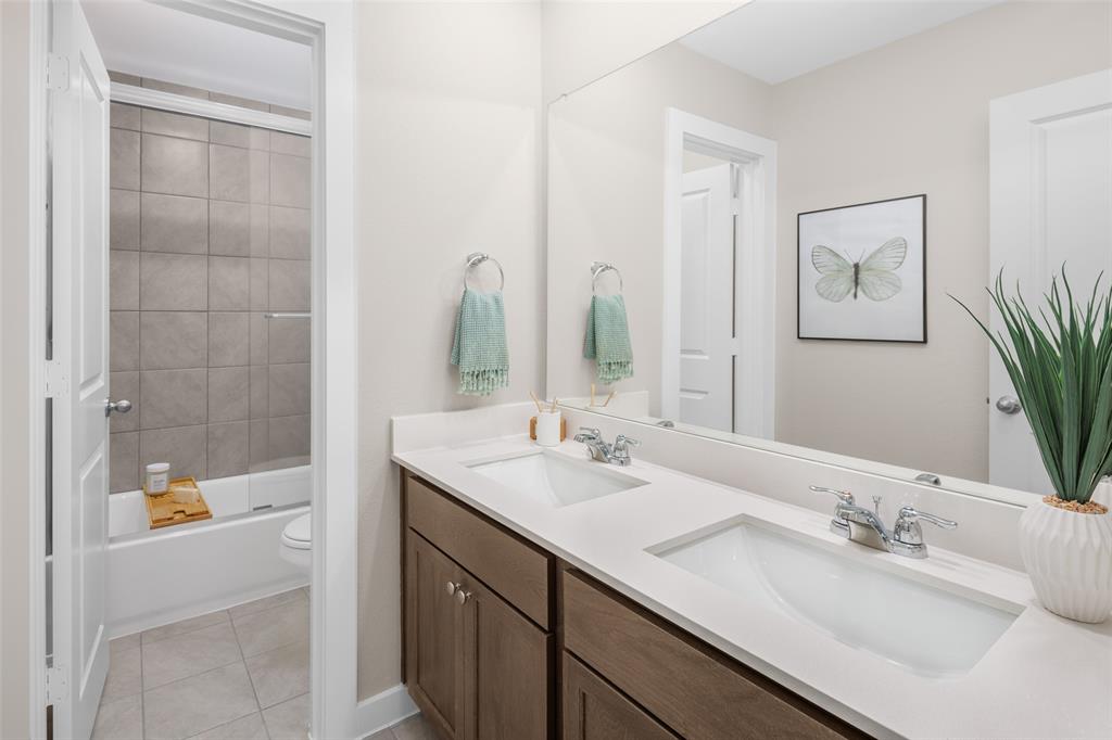 4304 Stonybrook Road Arlington, TX 76005 - Photo 7 of 17