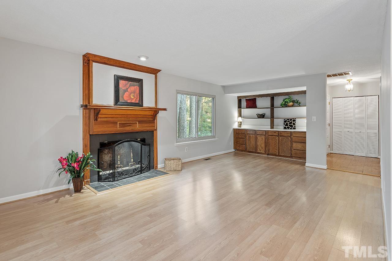 700 Green Ridge Drive Raleigh, NC 27609 - Photo 2 of 33
