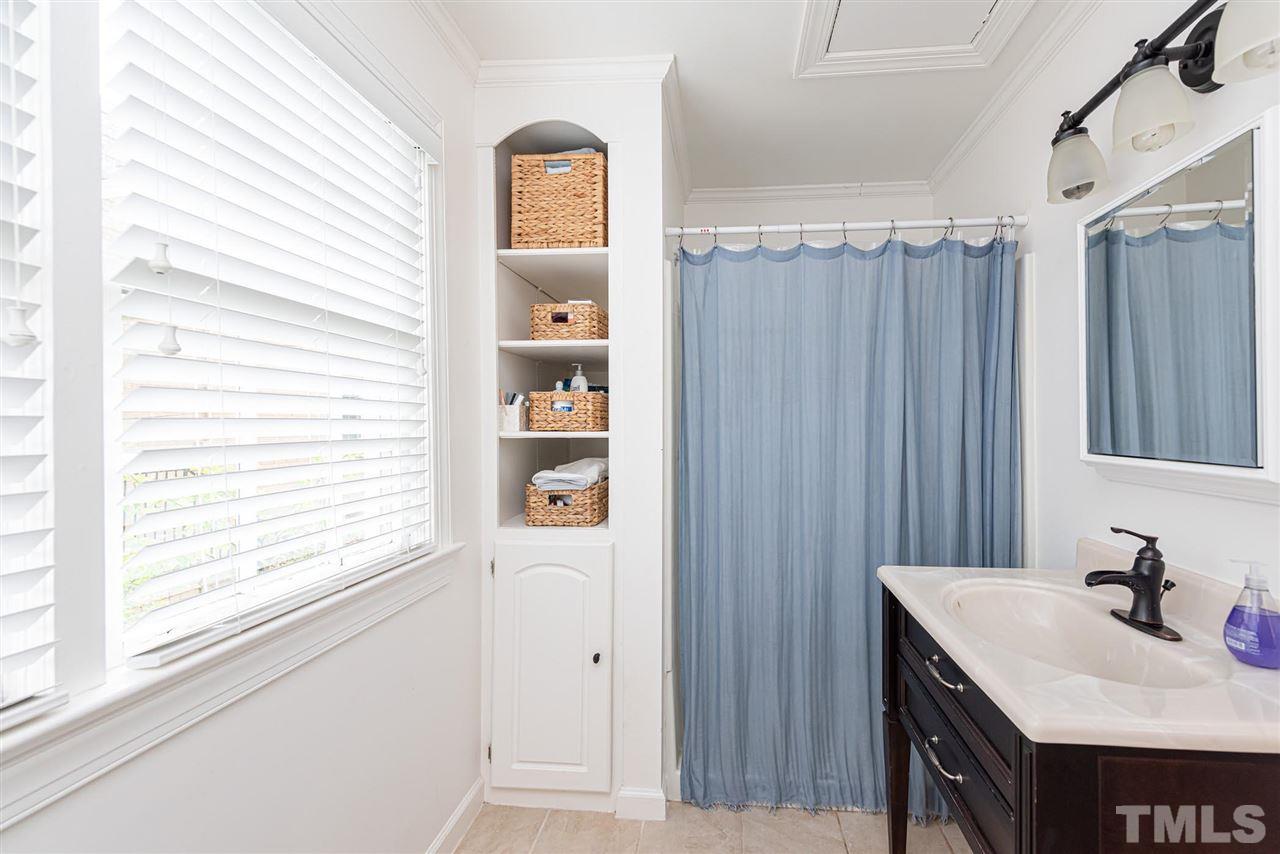 601 Dixie Trail Raleigh, NC 27607 - Photo 12 of 20