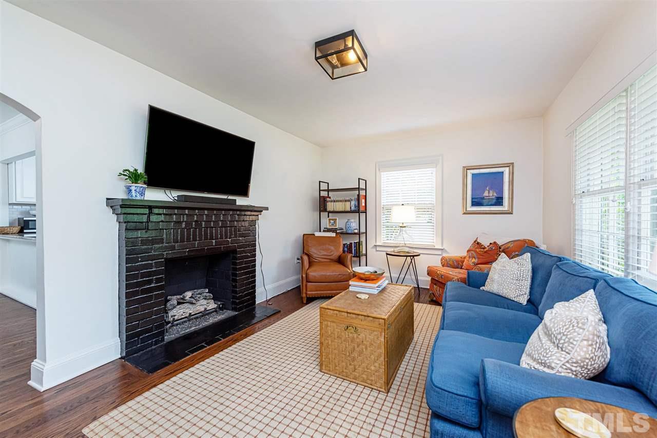 601 Dixie Trail Raleigh, NC 27607 - Photo 3 of 20