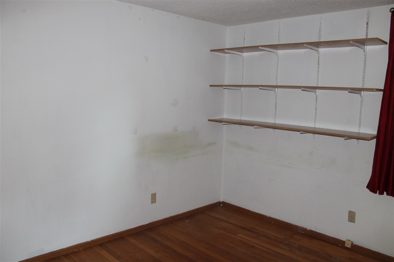 2811 South Leonard Springs Road Bloomington, IN 47403 - Photo 11 of 12 Gallery Image 11