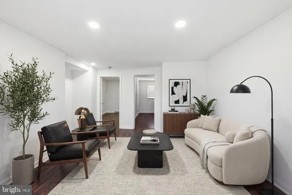 $1,300 | 3816 West Bay Avenue, Unit 1, Brooklyn, MD 21225