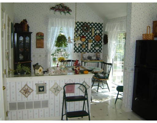 11 Rhodes Lane Foxboro, MA 02035 - Photo 4 of 8 Gallery Image 4