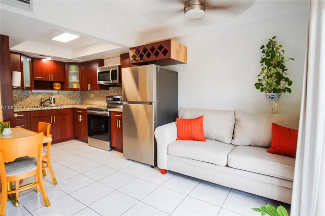 $279,000 | 2929 East Missionwood Circle, Miramar, FL 33025
