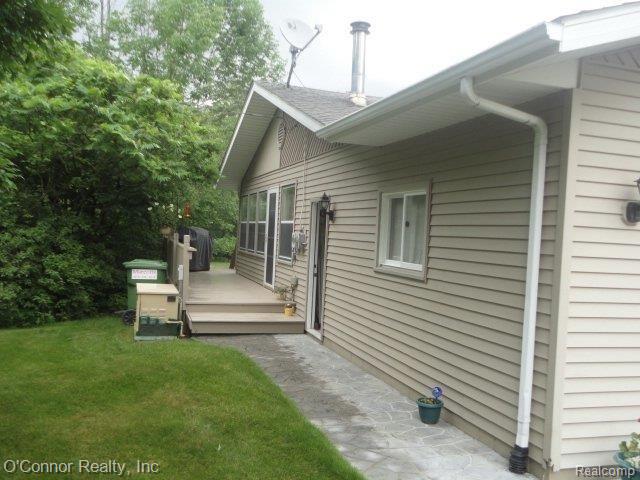 3512 Cribbins Road North Street, MI 48049 - Photo 17 of 24 Side garage.JPG
