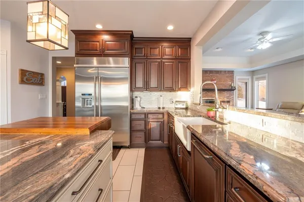 $999,000 | 6004 Mason Drive, Greensburg, PA 15601