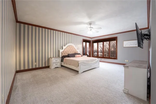 $999,000 | 6004 Mason Drive, Greensburg, PA 15601