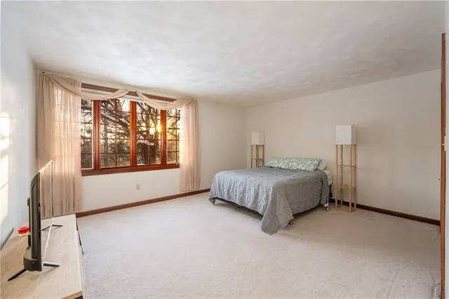 $1,250,000 | 6004 Mason Drive, Greensburg, PA 15601