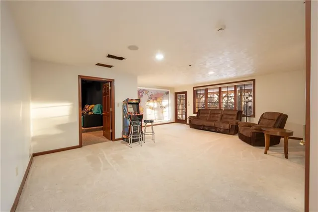 $1,250,000 | 6004 Mason Drive, Greensburg, PA 15601